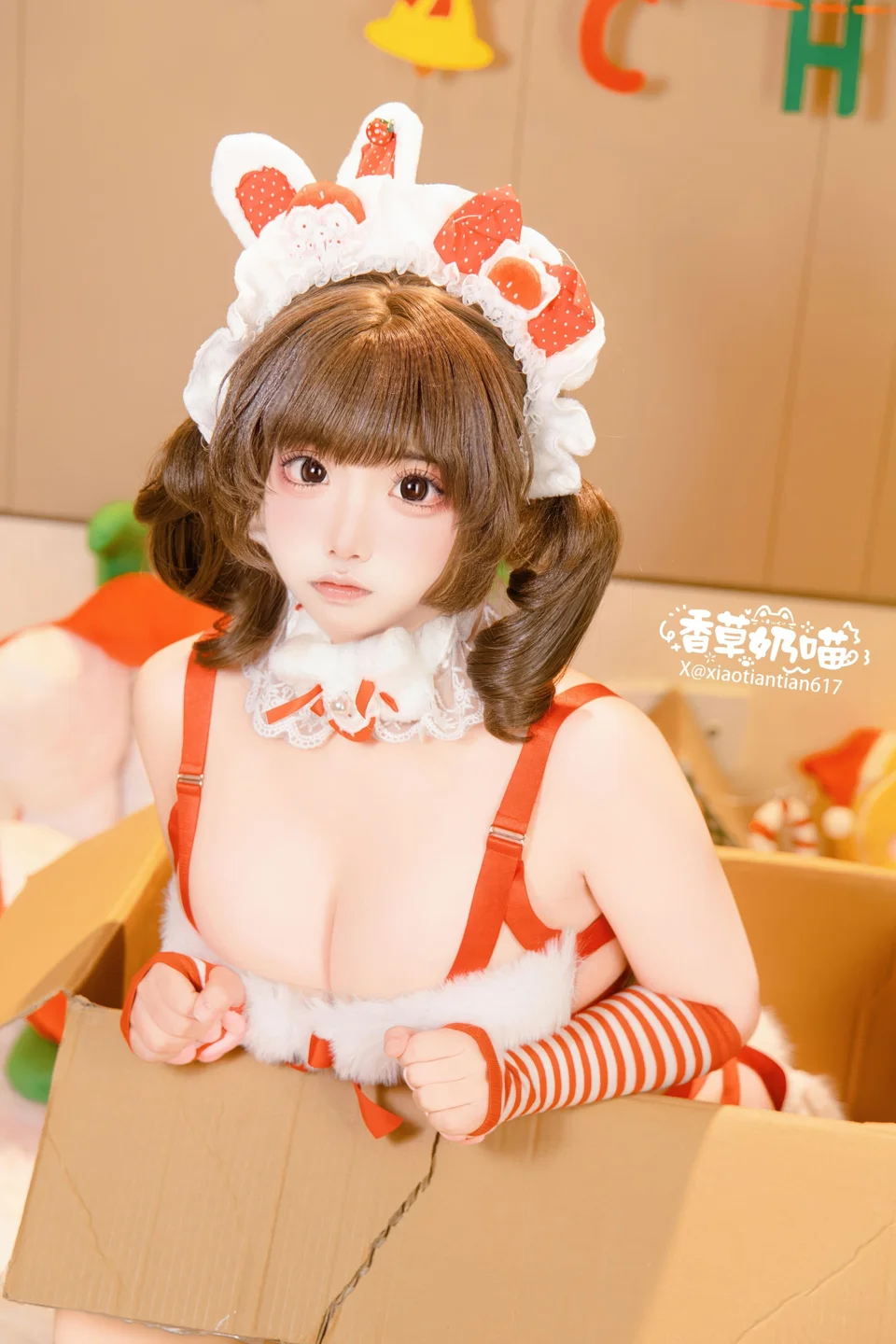 香草奶喵 - No.001 圣诞礼物 [135P,25V-1.04GB] tg@simisebaisi 【丝足阁】040.webp